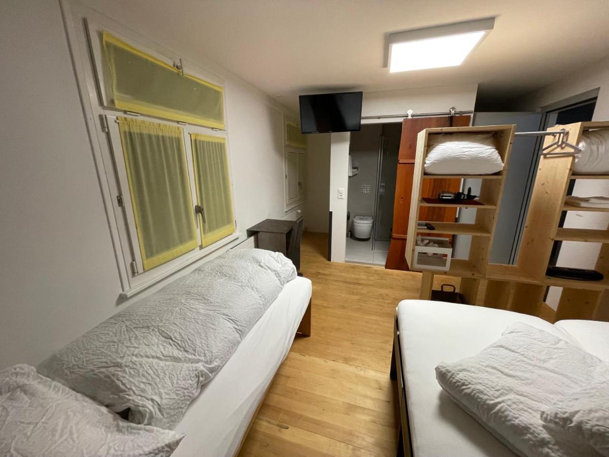 Boutique Hotel BS16 bevor Bern City Schüpfen Extérieur photo