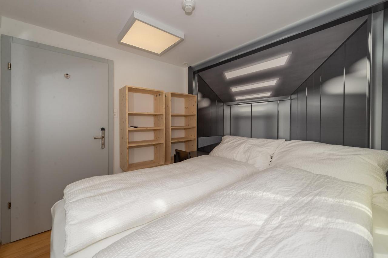 Boutique Hotel BS16 bevor Bern City Schüpfen Extérieur photo