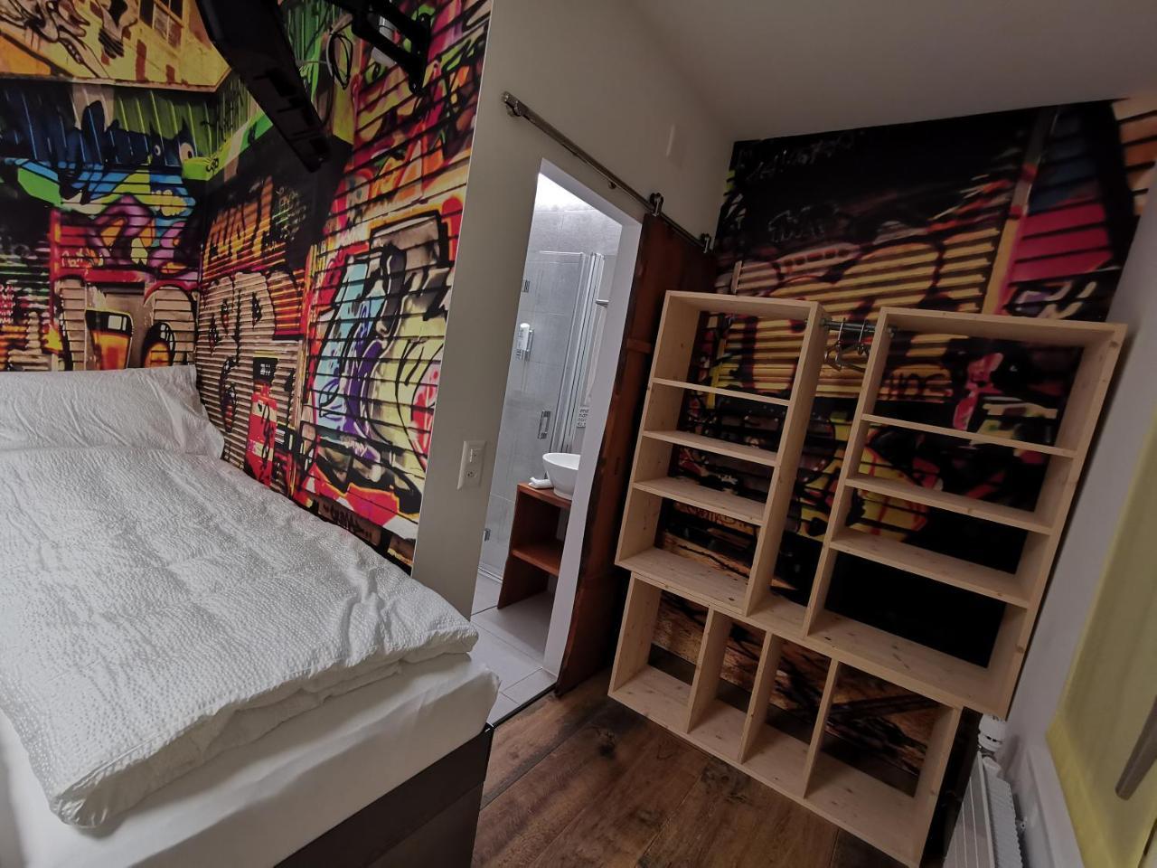 Boutique Hotel BS16 bevor Bern City Schüpfen Extérieur photo